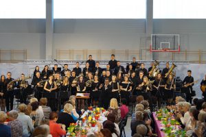 Read more about the article Orkiestra wystąpiła na zjeździe KGW w Mykanowie